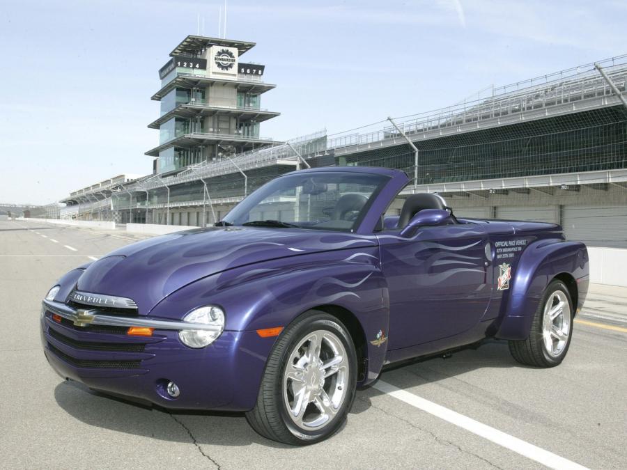  Chevrolet SS R Indianapolis Pace Car 2003 года  (фото 32 из 35)